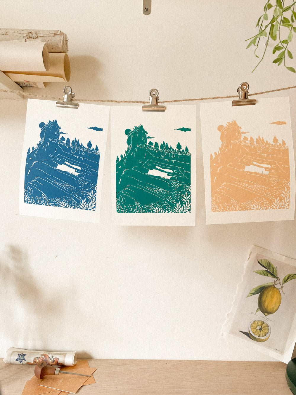 La Tour Isabelle - Original Linoprint